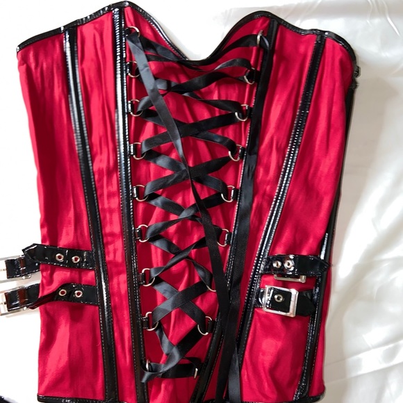 COPY - FREDERICKS OF HOLLYWOOD RED AND BLACK CORSET XL - Picture 1 of 5